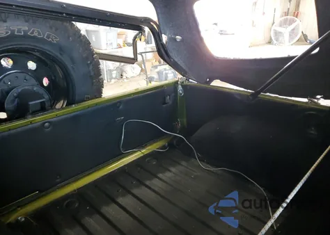 1987 Suzuki Samurai из США, поврежденный, VIN JS3JC51C5H4149334